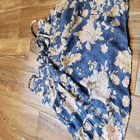 Entropy women's top size medium - Picture 3 of 3